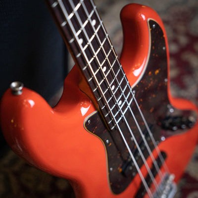Fender Jazz Bass RI'62 Fiesta Red MIJ 2004