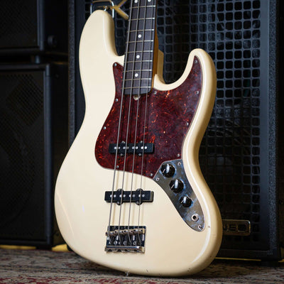 Fender Jazz Bass American Standard Olympic White 2011