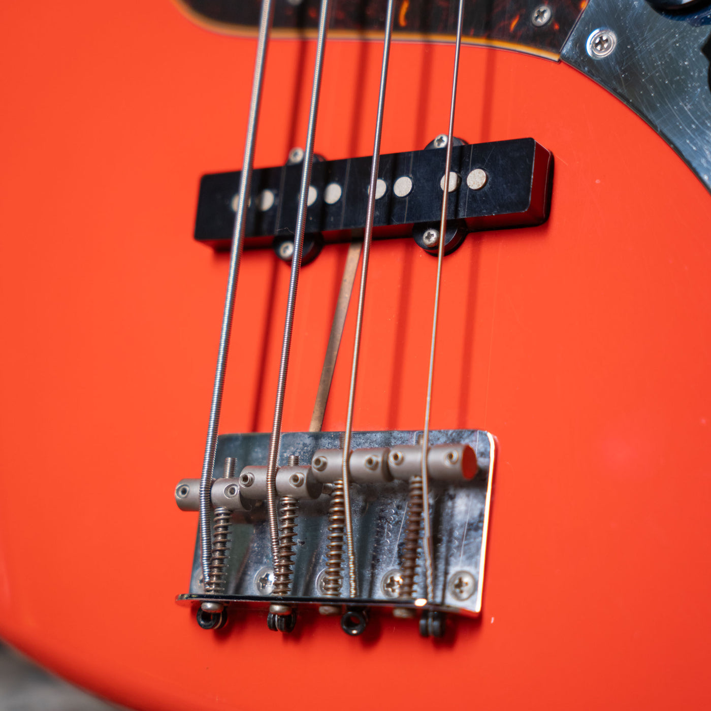 Fender Jazz Bass RI'62 Fiesta Red MIJ 2004